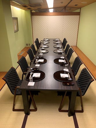 飛鳥スツールⅢ350 ゴールド